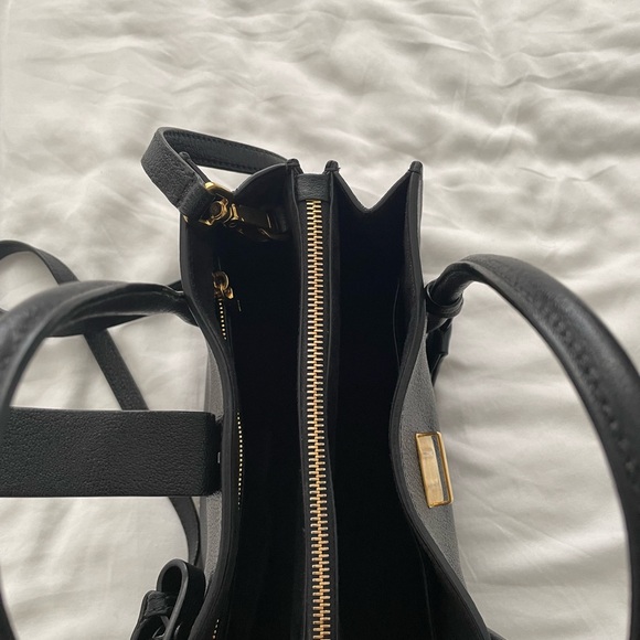 Miu Miu tote with crossbody strap - Picture 5 of 5